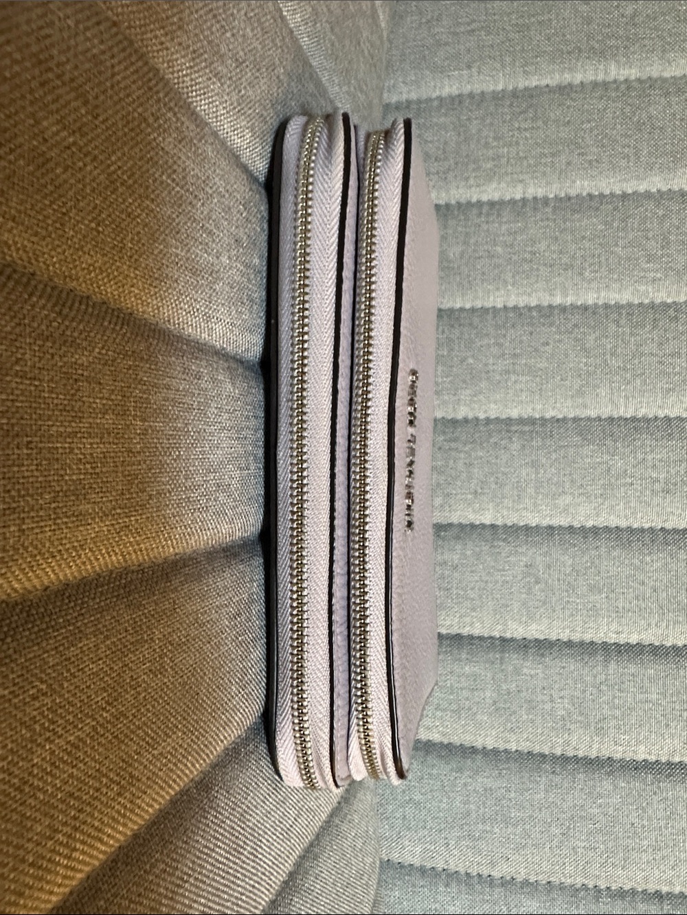 Michael Kors Lavender Saffiano Zip Wallet - Picture 2 of 5